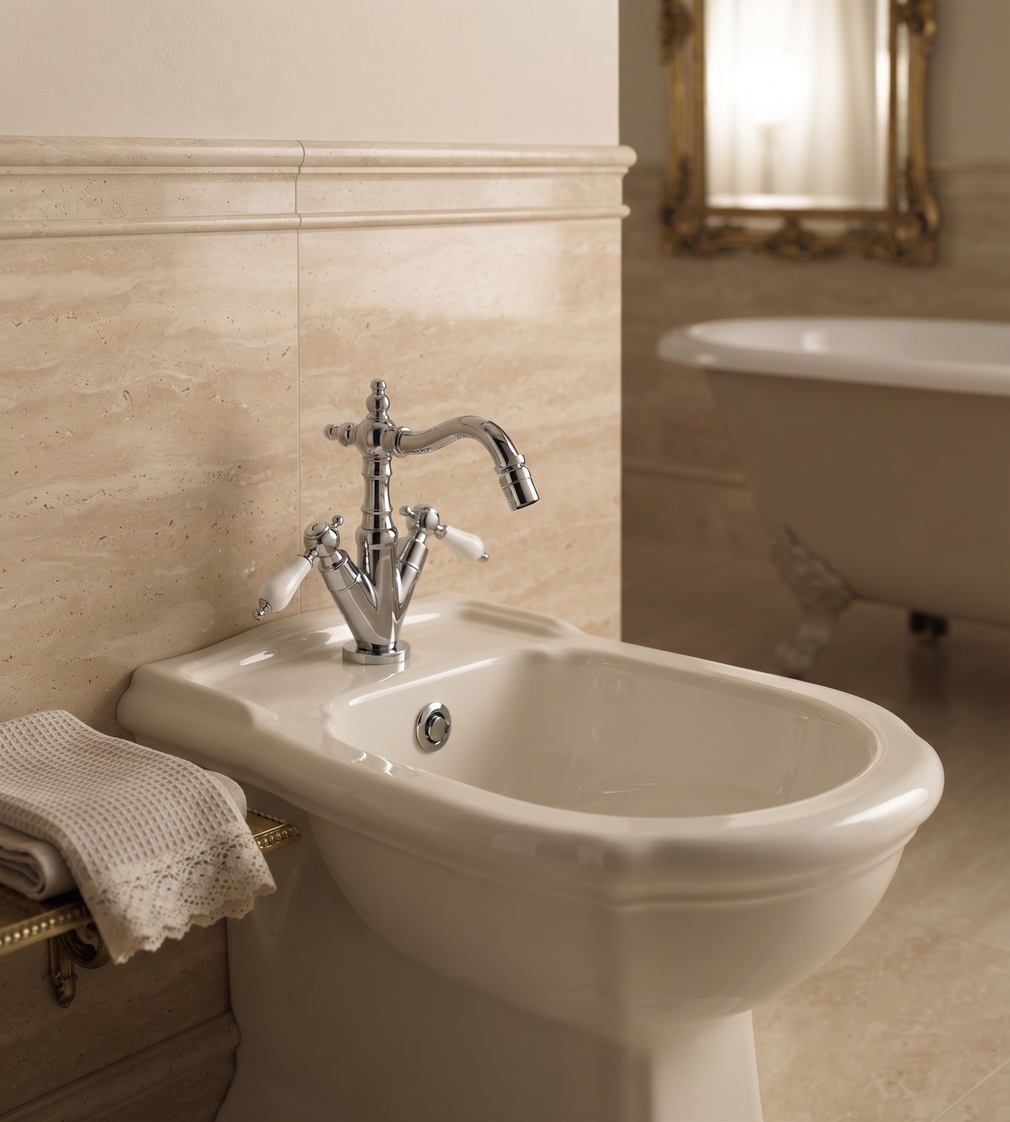 Iris – Monoforo bidet con scarico e viarie rifiniture